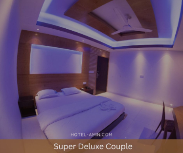 Super-deluxe-couple-05
